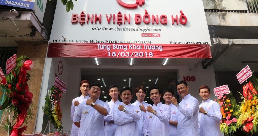 thu mua đồng hồ cũ tại Hà Nội Bệnh viện đồng hồ