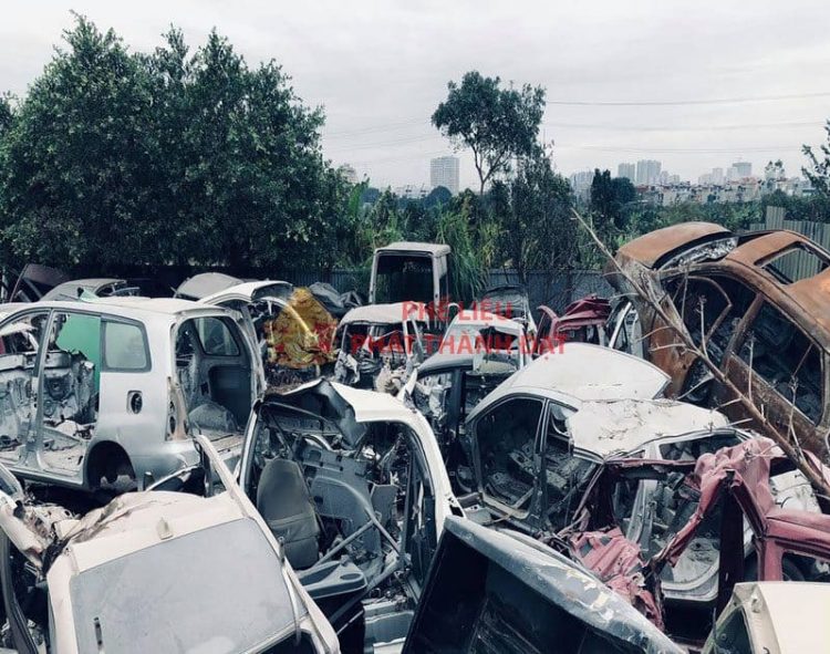 Thu mua xe phế liệu oto 