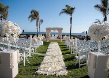 Tổ chức tiệc cưới ngoài trời Nha Trang