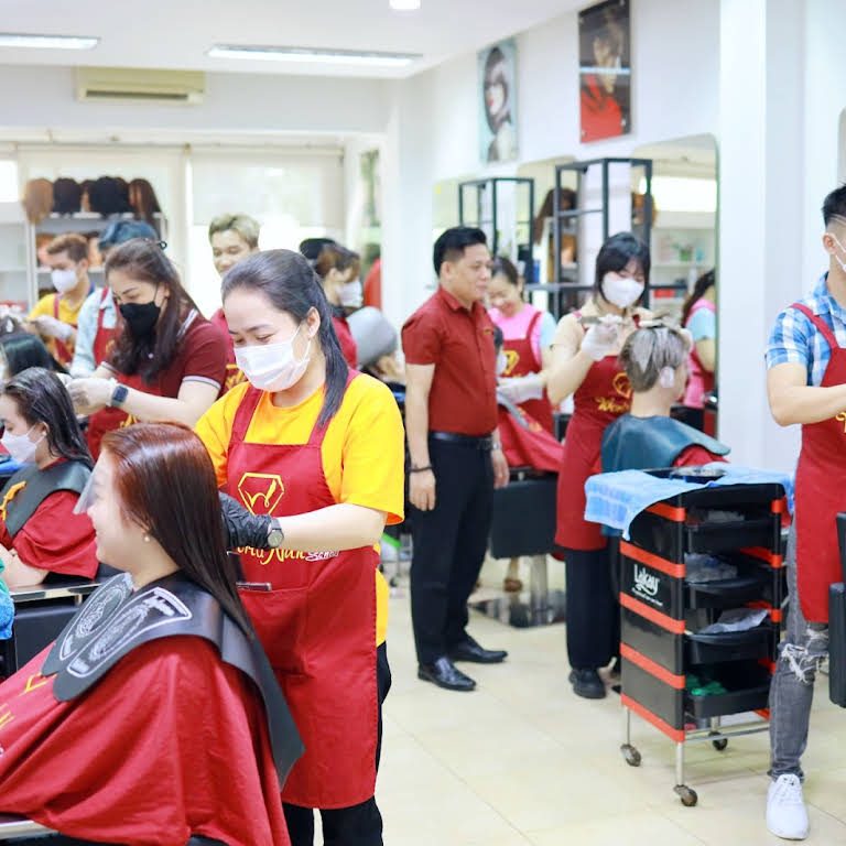 Học cắt tóc Cần Thơ World Nail School