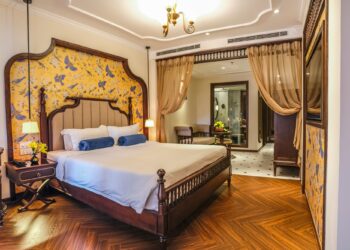 Khách Sạn Tirant Hà Nội