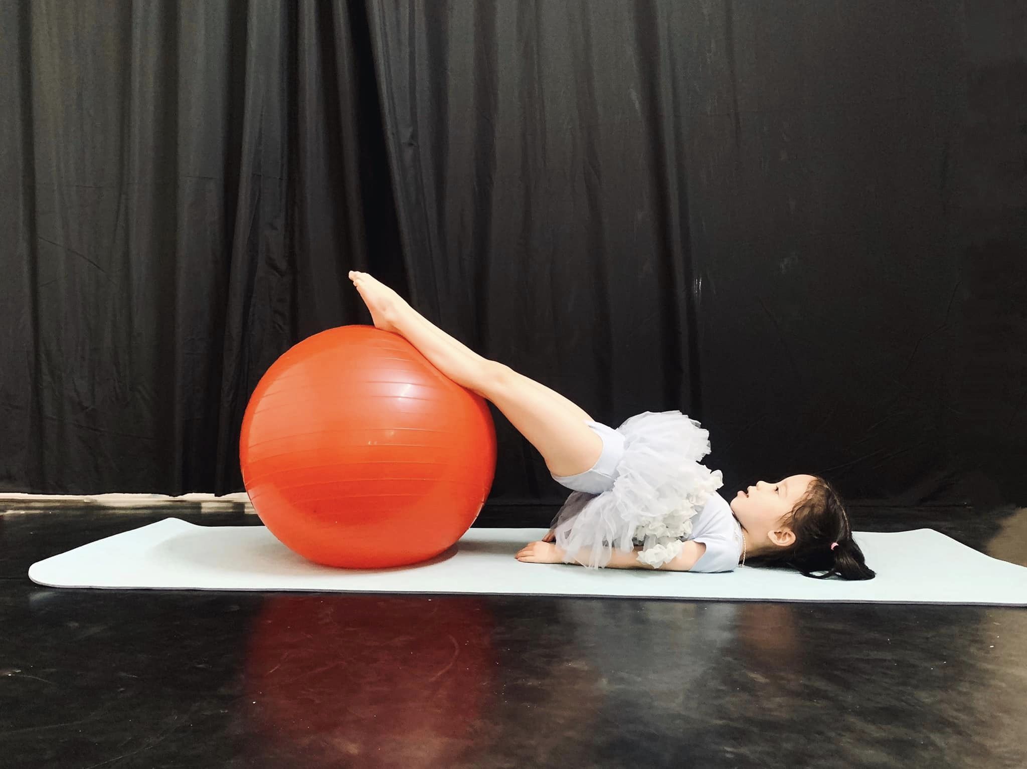 lớp học múa Quảng Ninh JDNguyen Dance Studio - Lớp Học Múa Quảng Ninh Uy Tín