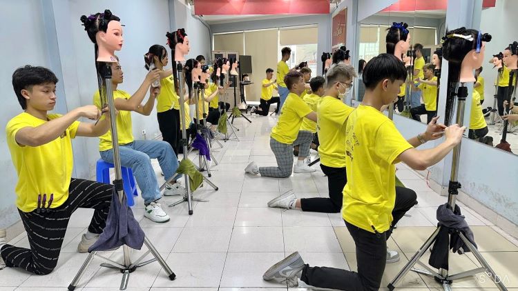 trường đào tạo nghề tóc Hà Nội
