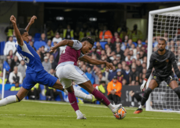 Chelsea vấn đề tồn đọng