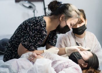 Phun xăm Ái Linh Bùi