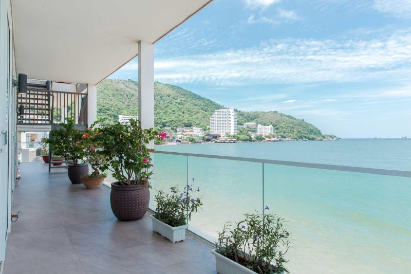 The Palm Villa 