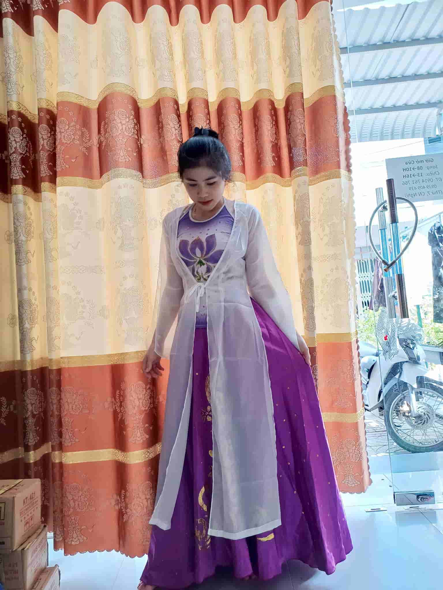 thuê trang phục biểu diễn Cần Thơ thuê trang phục biểu diễn Cần Thơ