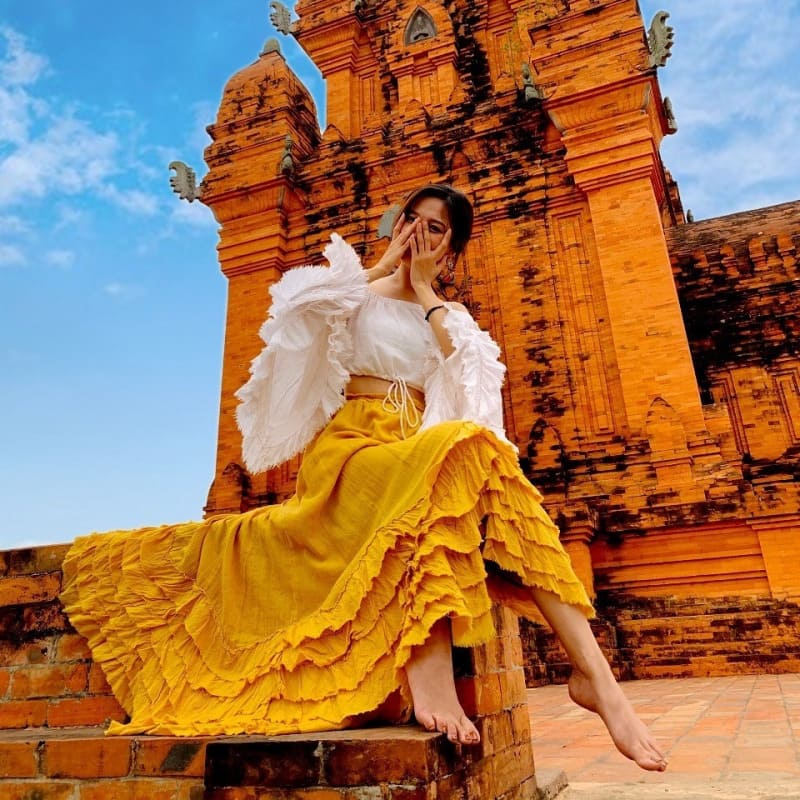 Tiệm Váy HEN 
