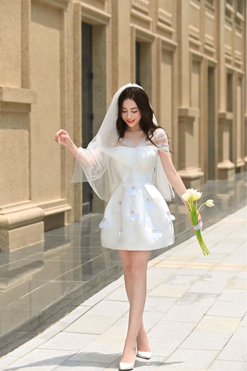 cho thuê váy dự tiệc tphcm