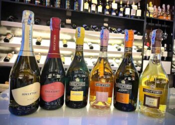 Cửa hàng rượu ở Nha Trang