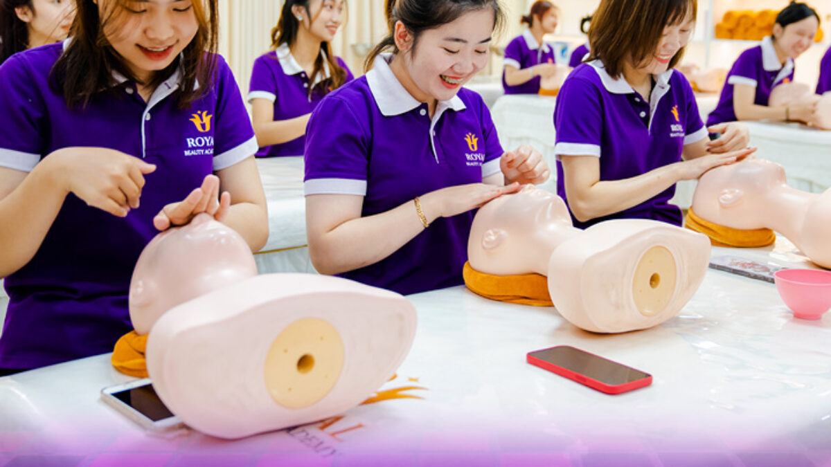 học massage ở TPHCM học massage ở TPHCM