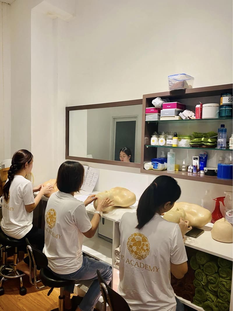 học massage ở TPHCM học massage ở tphcm