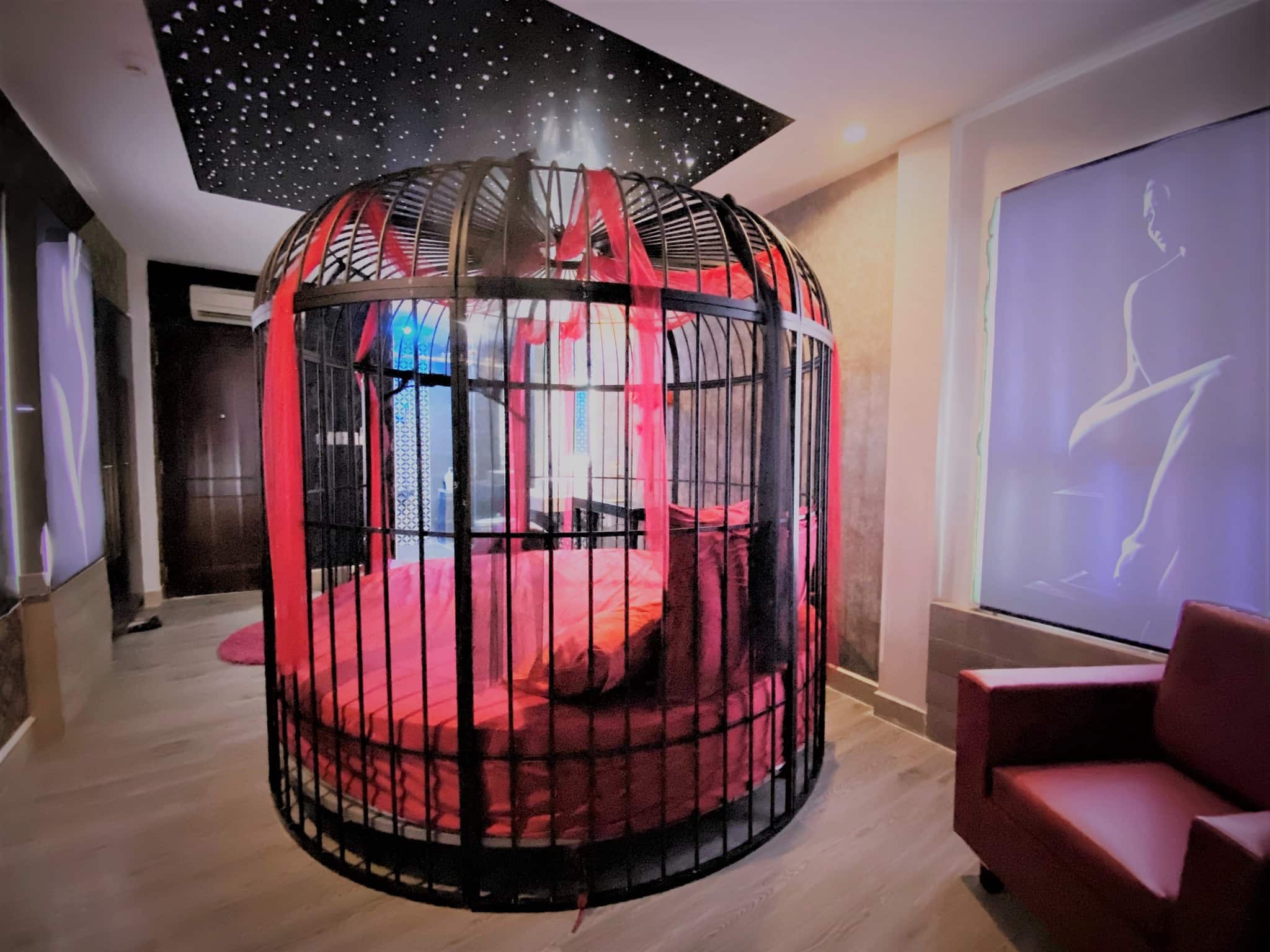 Khách Sạn Cozi 5 Hotel