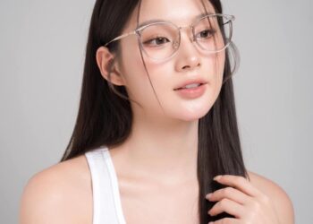 Kính mắt Thái Bình