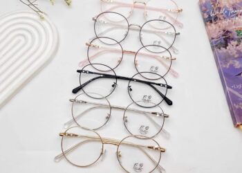 kính mắt Tuyên Quang