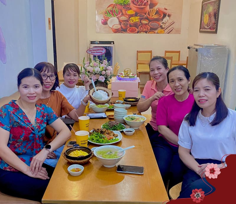 Cơm Niêu Thiên Lý