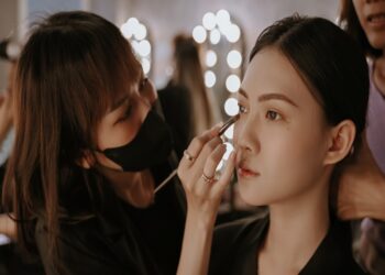 Học Trang Điểm Ở Nha Trang