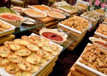 nhà hàng buffet chay Sài Gòn