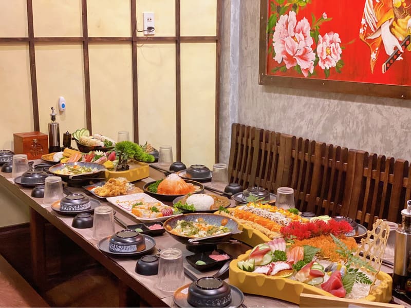 nhà hàng nhật ở huế