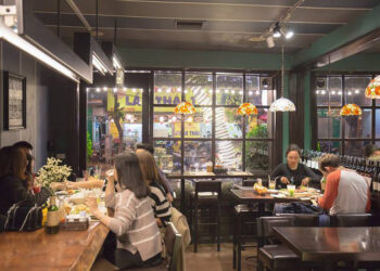 nhà hàng thái hà nội