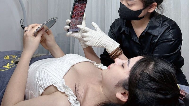 Mega Korea làm dịch vụ phun xăm thẩm mỹ Nha Trang