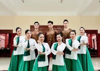 thuê trang phục biểu diễn biên hòa