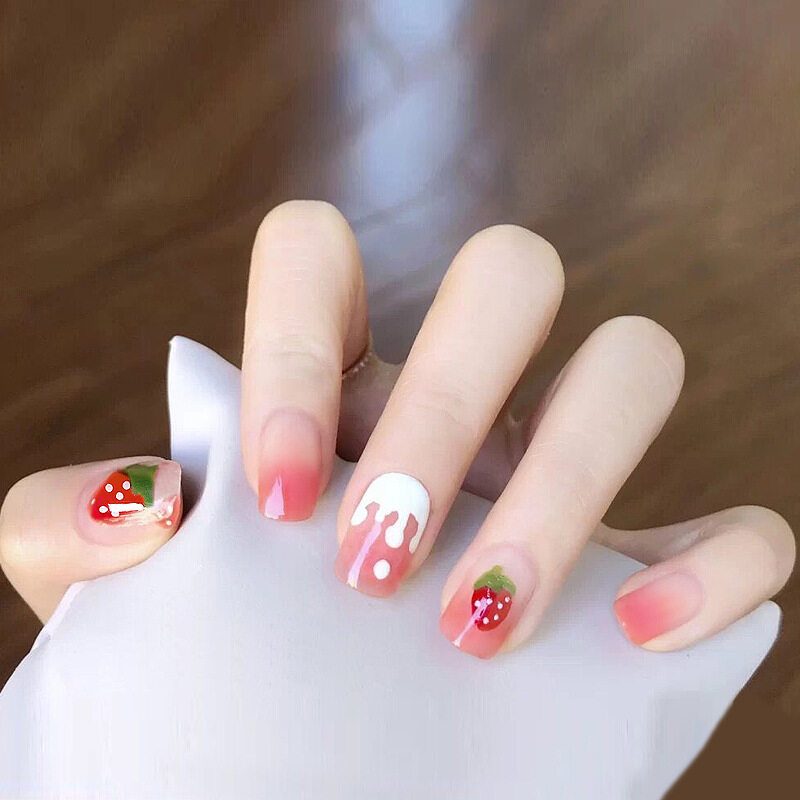 tiệm nail quận 8