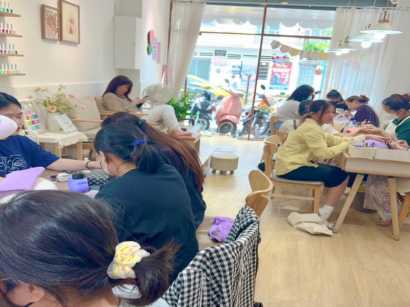 Đơn vị Tiệm Nail Mùa Hè
