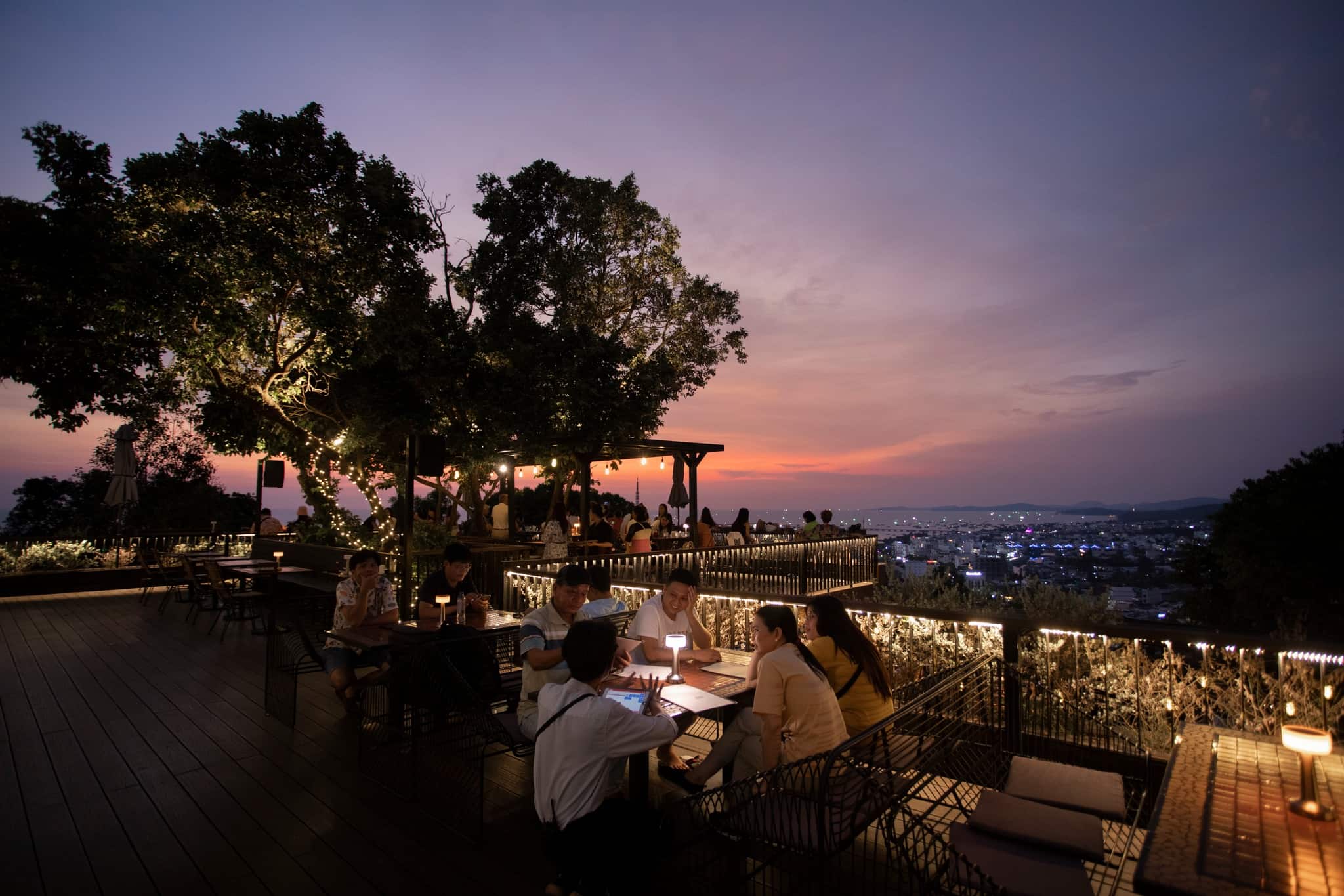 bar phú quốc