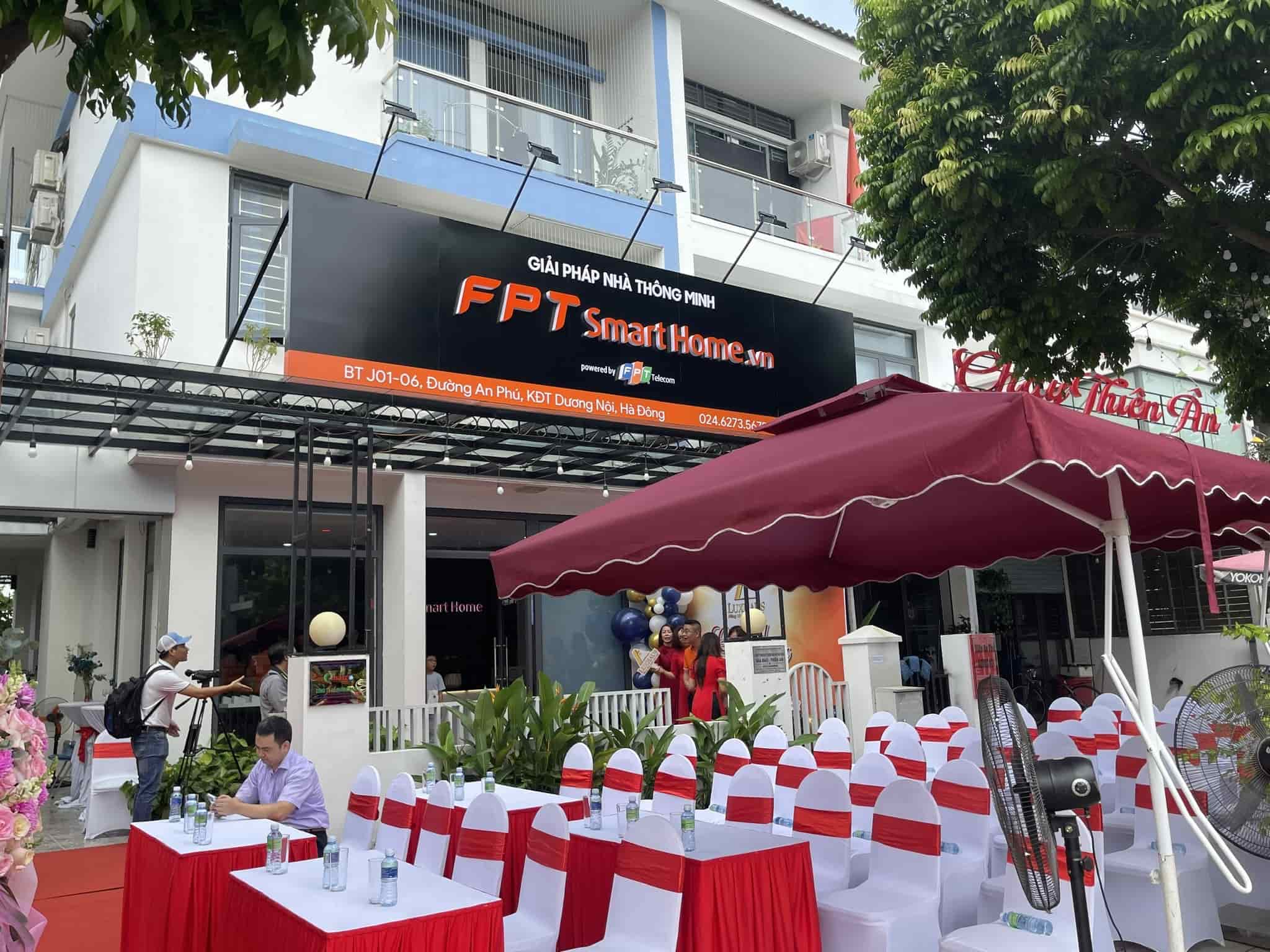 cho thuê bàn ghế Hà Nội