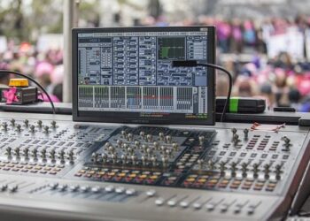 TOP 10 Địa Chỉ Uy Tín Cho Thuê Thiết Bị Sự Kiện Hà Nội