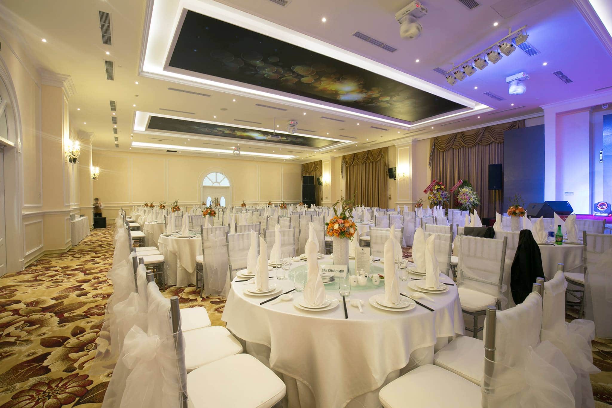địa điểm tổ chức year end party tphcm