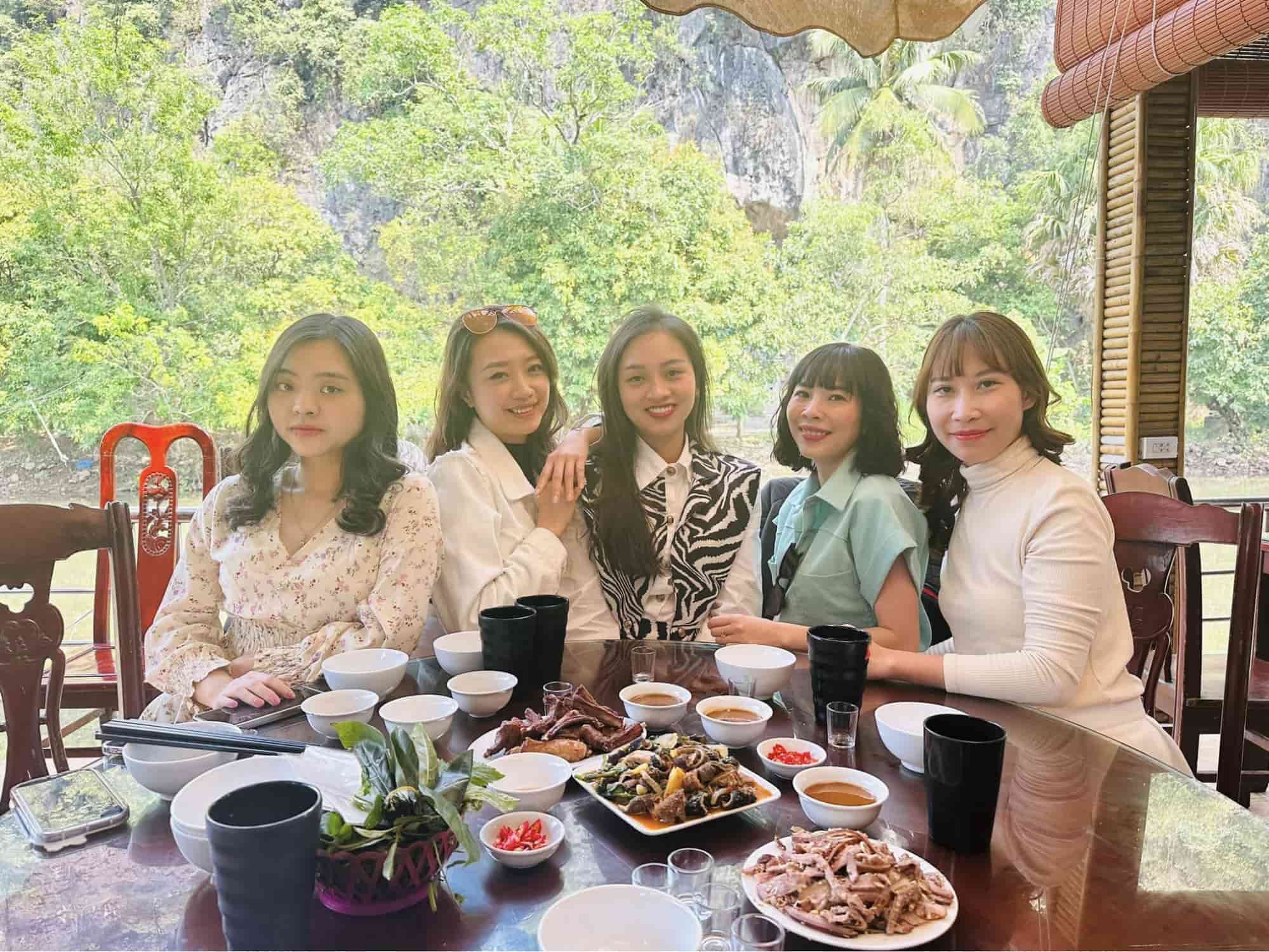 Nhà hàng dê Ninh Bình