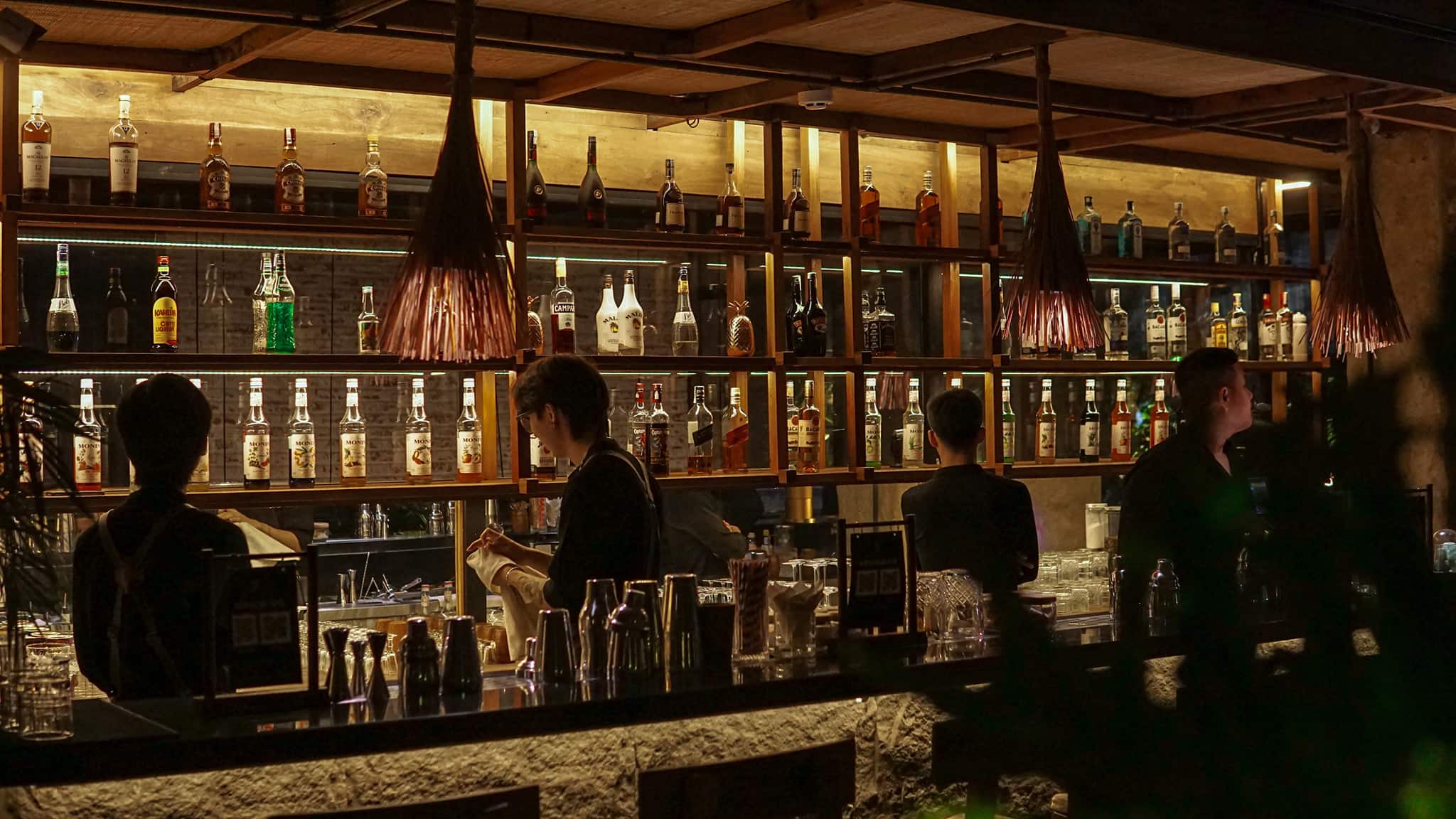 quan-bar-o-hue