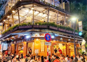 Quán nhậu phố Tây Huế