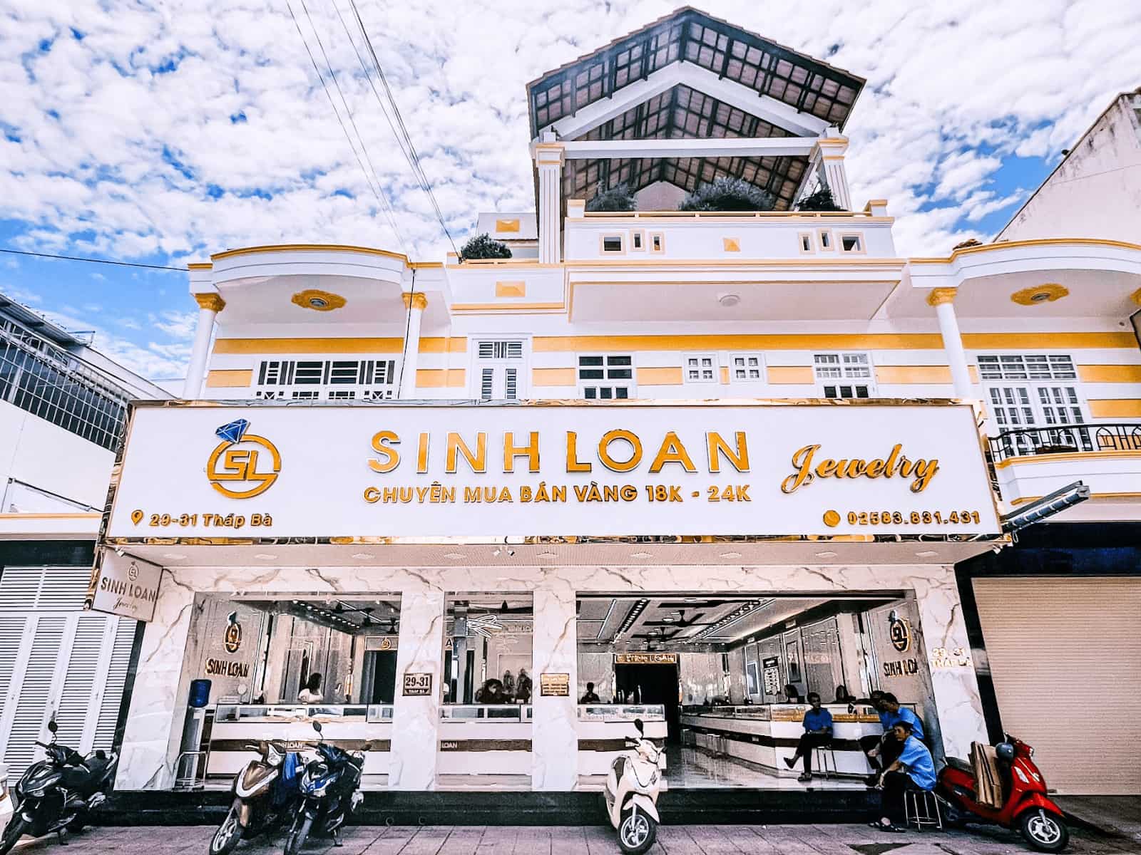 Tiệm vàng Nha Trang