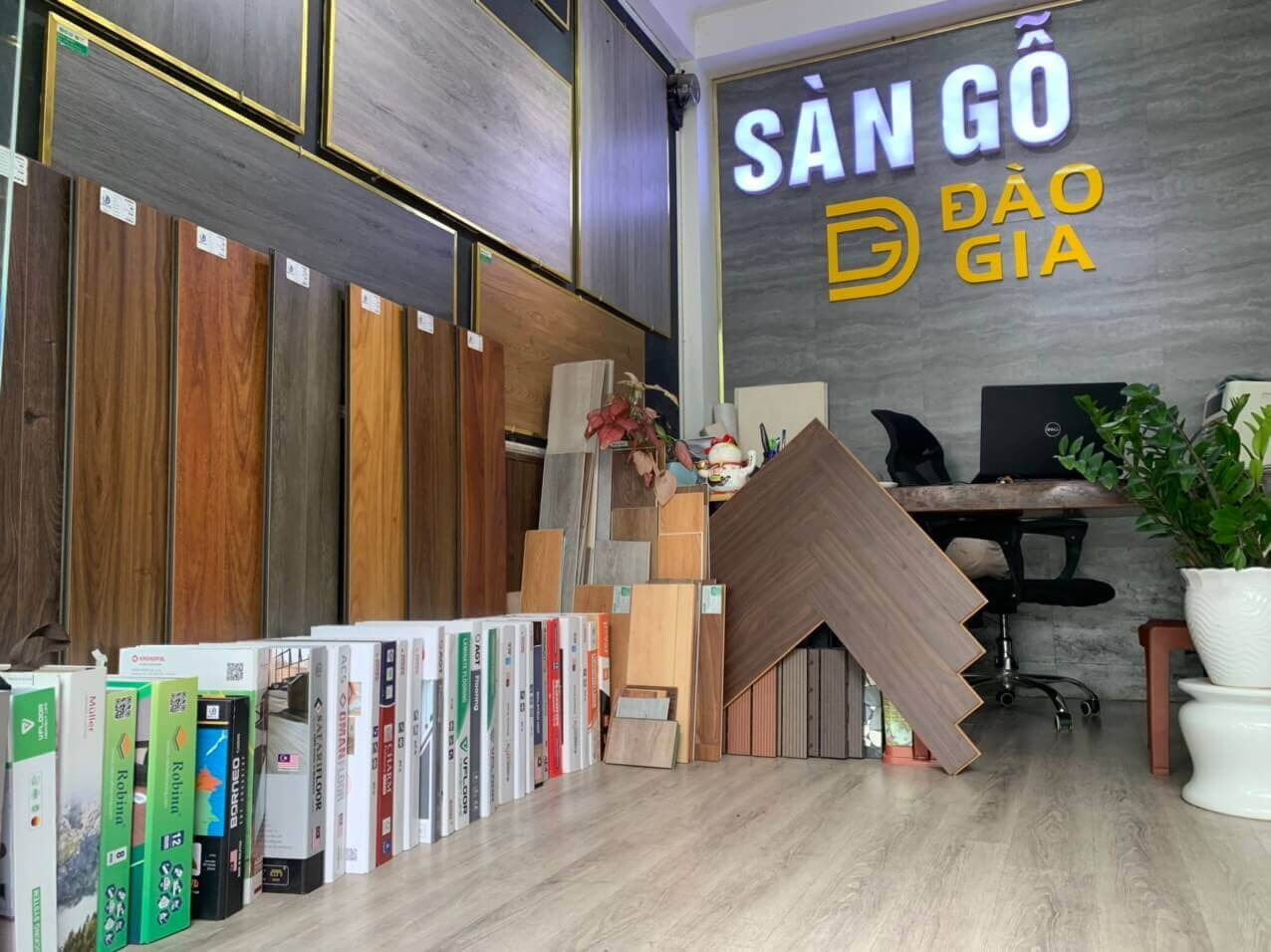 Thi công trần nhựa tại Hà Nội