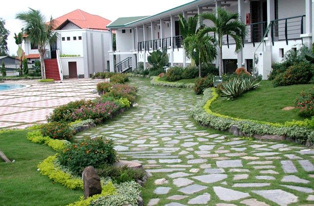 thiết kế thi công sân vườn tại đà nẵng