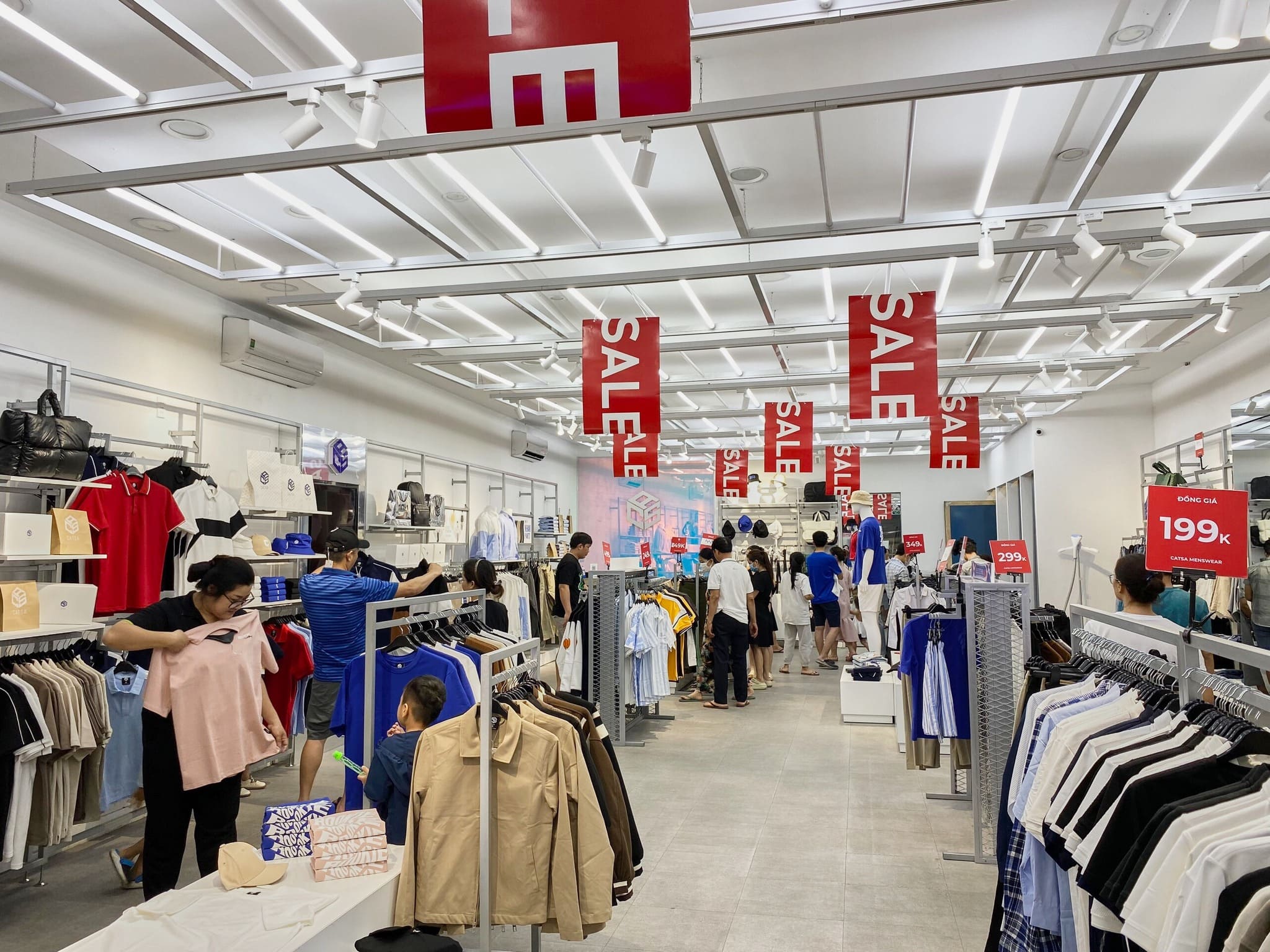 Shop quần áo nam đẹp ở Bình Dương